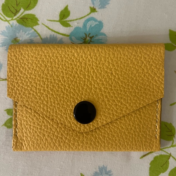 Handmade Genuine Leather Wallet - Picture 1 of 5